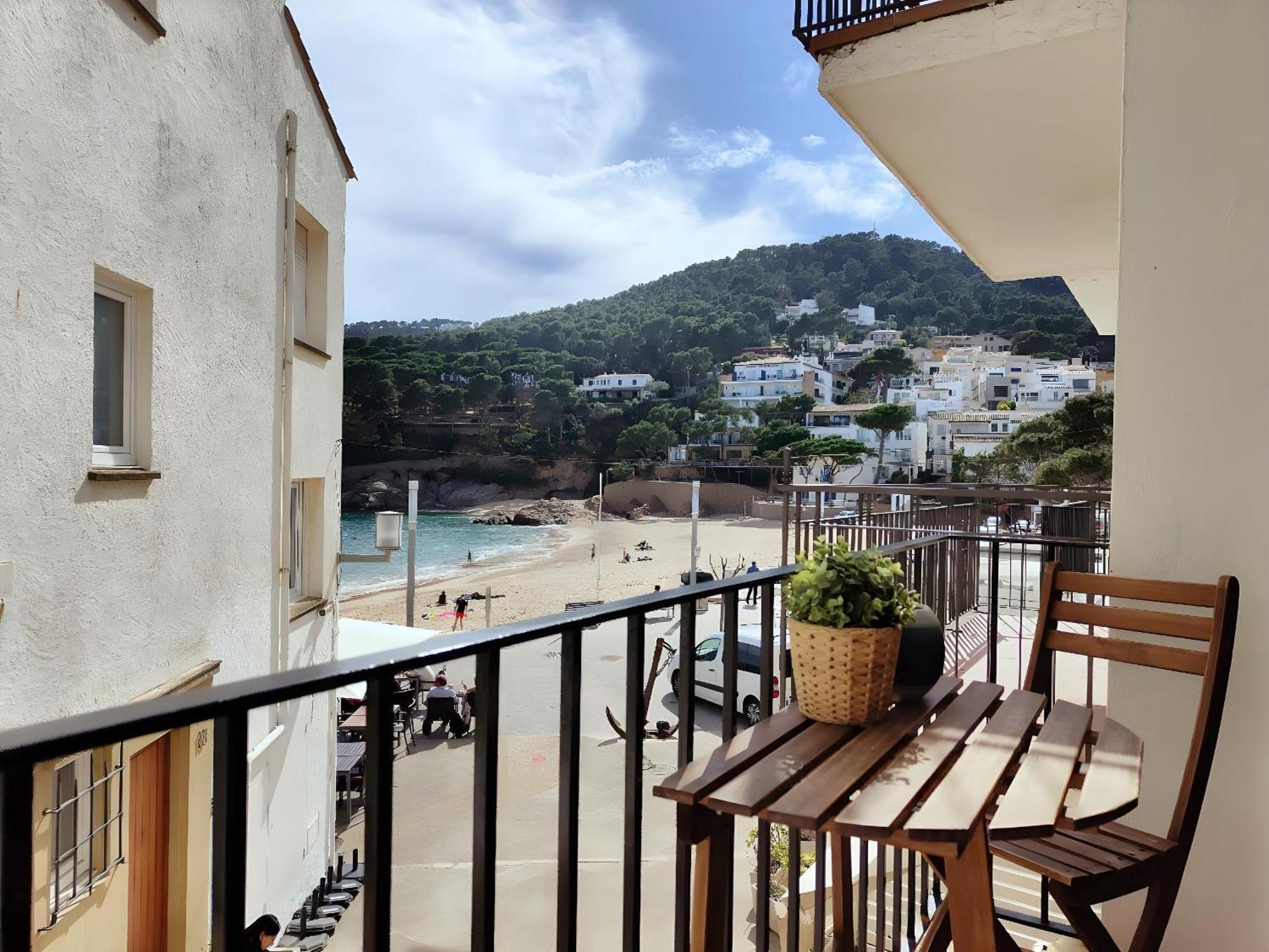 Tamariu Beach 1: Beachfront Wifi Up To 6 Ppl Exterior photo